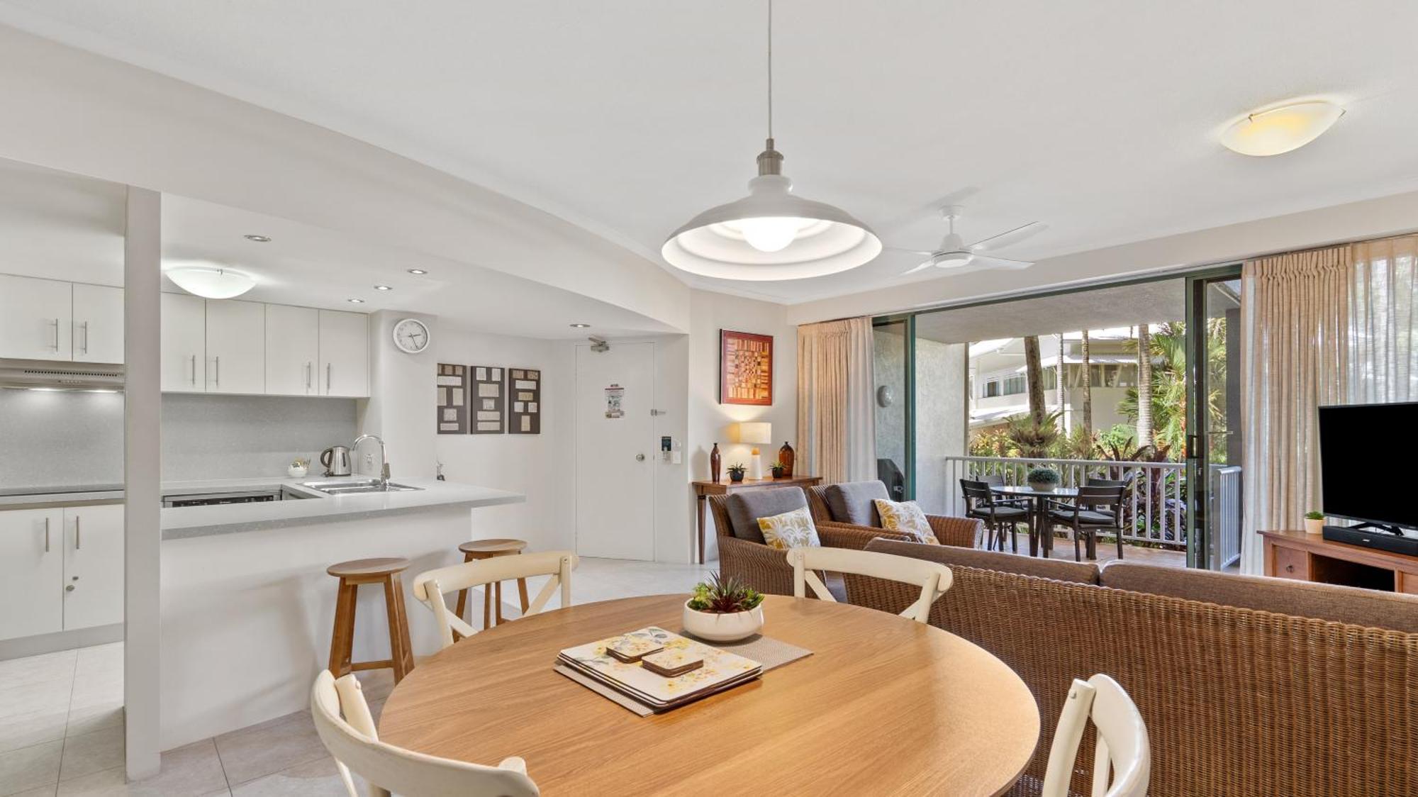 Coral Sands Beachfront Resort Trinity Beach Eksteriør bilde