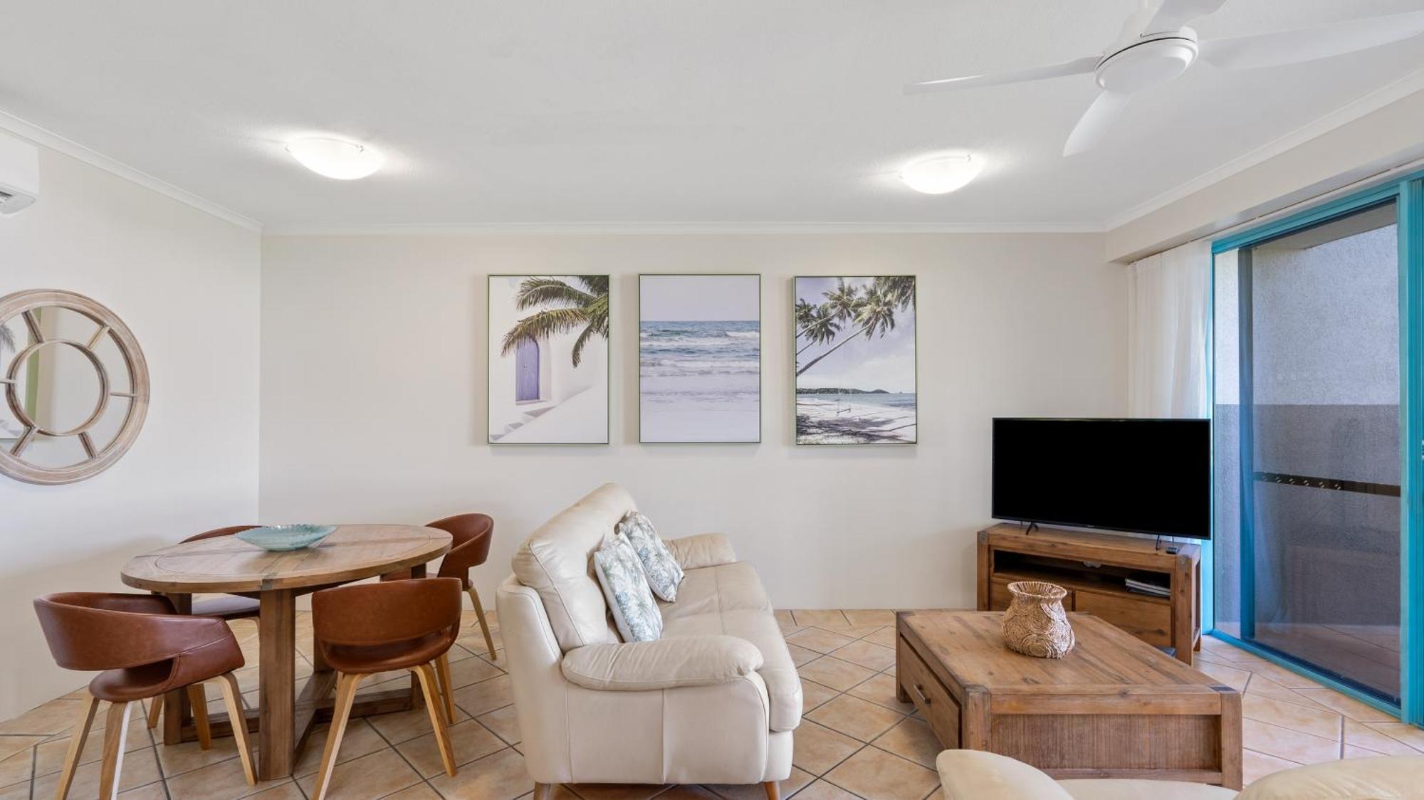Coral Sands Beachfront Resort Trinity Beach Eksteriør bilde