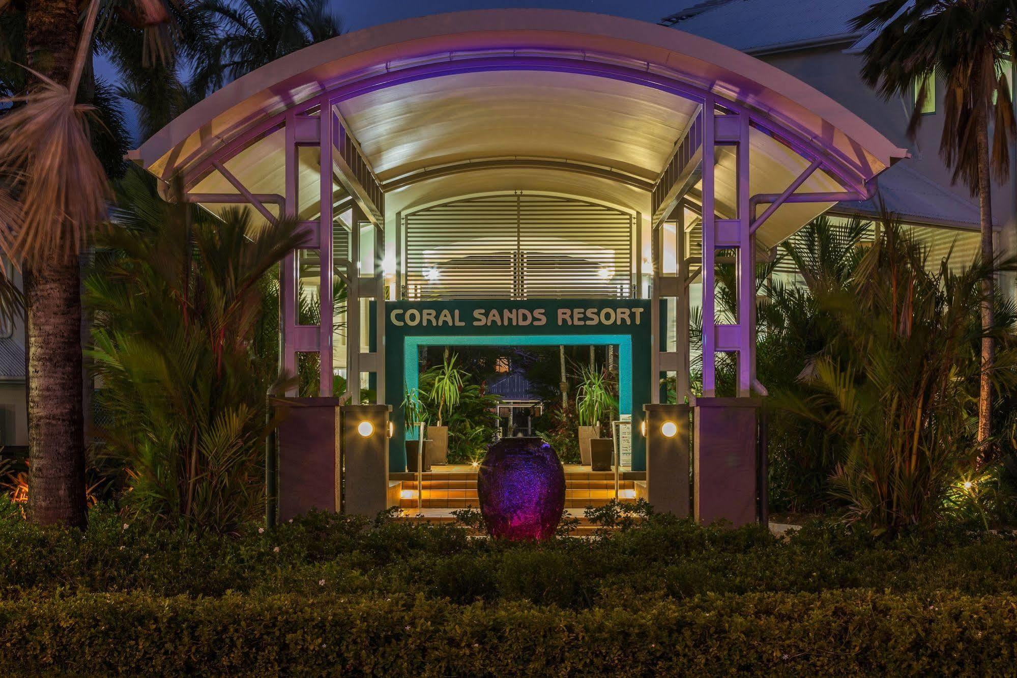 Coral Sands Beachfront Resort Trinity Beach Eksteriør bilde