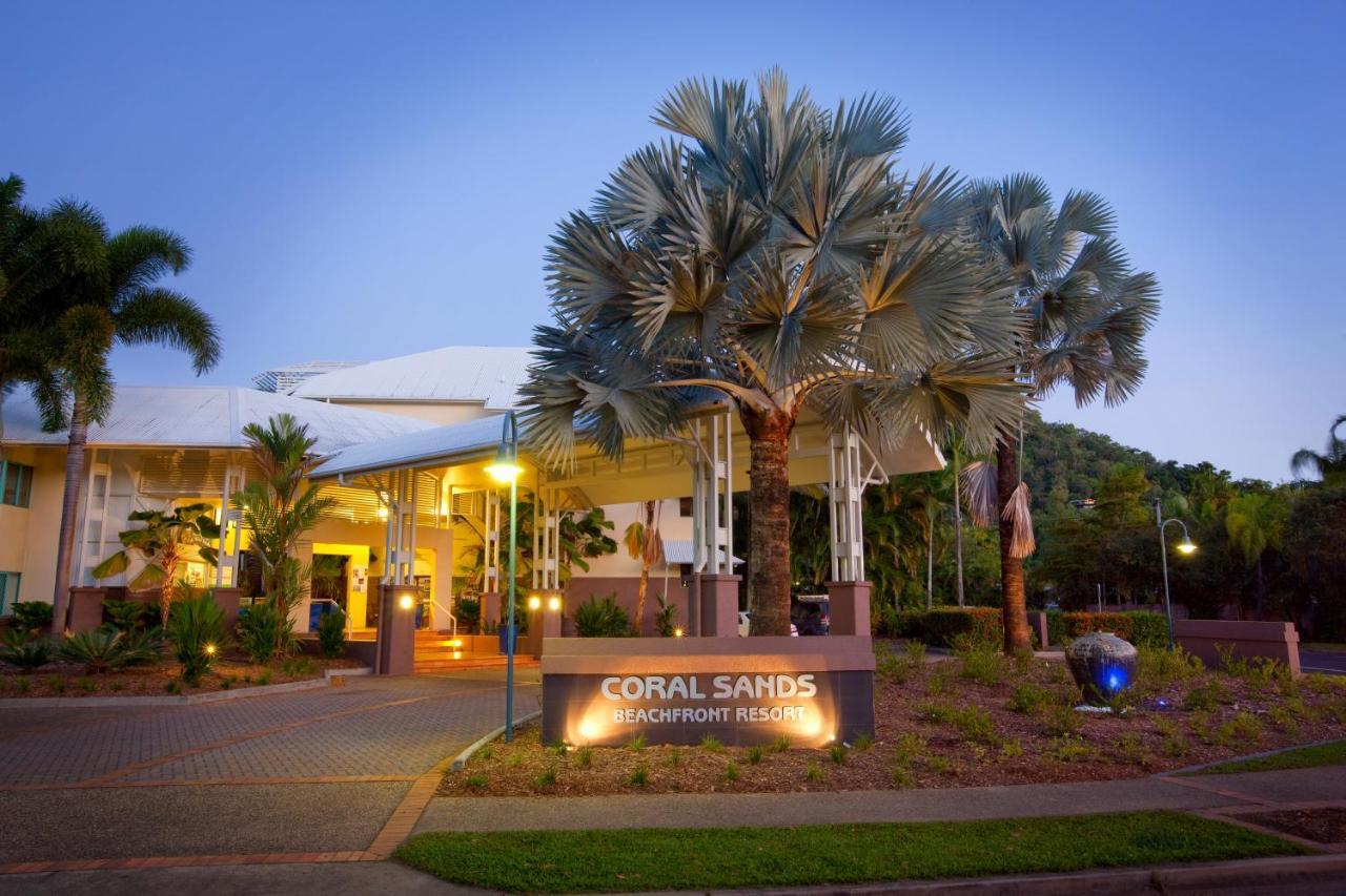 Coral Sands Beachfront Resort Trinity Beach Eksteriør bilde